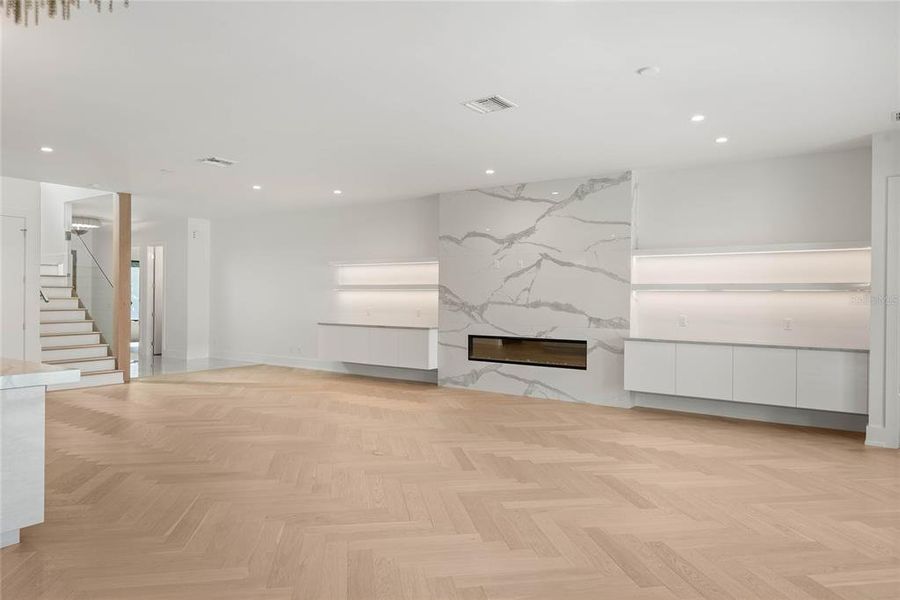 Image 28 of a home in . Image 28 of a home in .