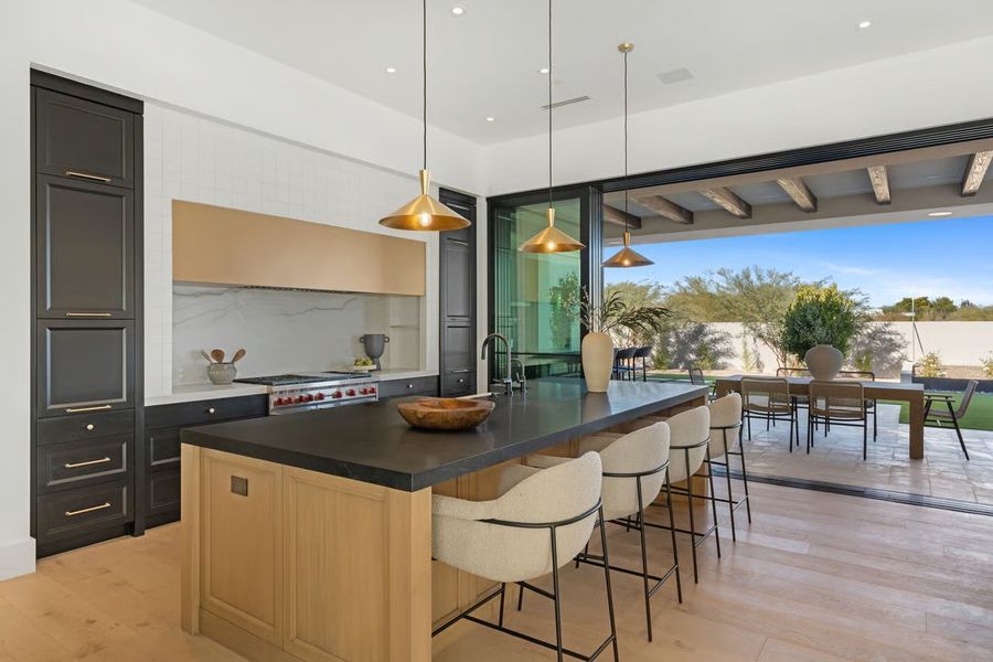 Representative furnished interior of a home built from the Hummingbird by BedBrock Developers in Bird Street Estates, Paradise Valley (Image 22).