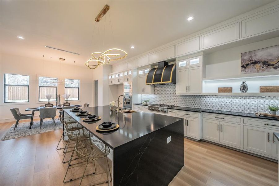 Furnished interior view inside a new home in , Colleyville (Image 14).