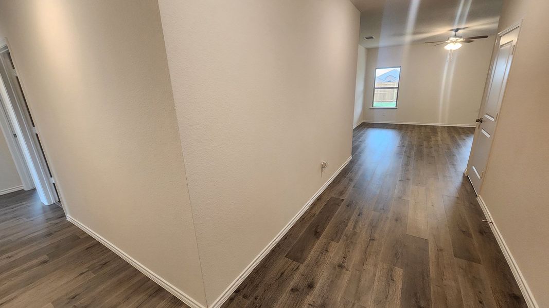 Spacious, unfurnished interior of a new home in Waverly Estates, Josephine (Image 11). Spacious, unfurnished interior of a new home in Waverly Estates, Josephine (Image 11).