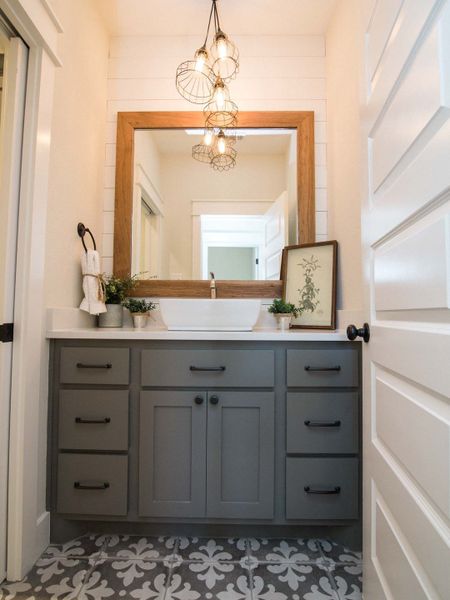 Representative furnished interior of a home built from the The Ellen by Reece Homes in Pebble Creek, College Station (Image 18).