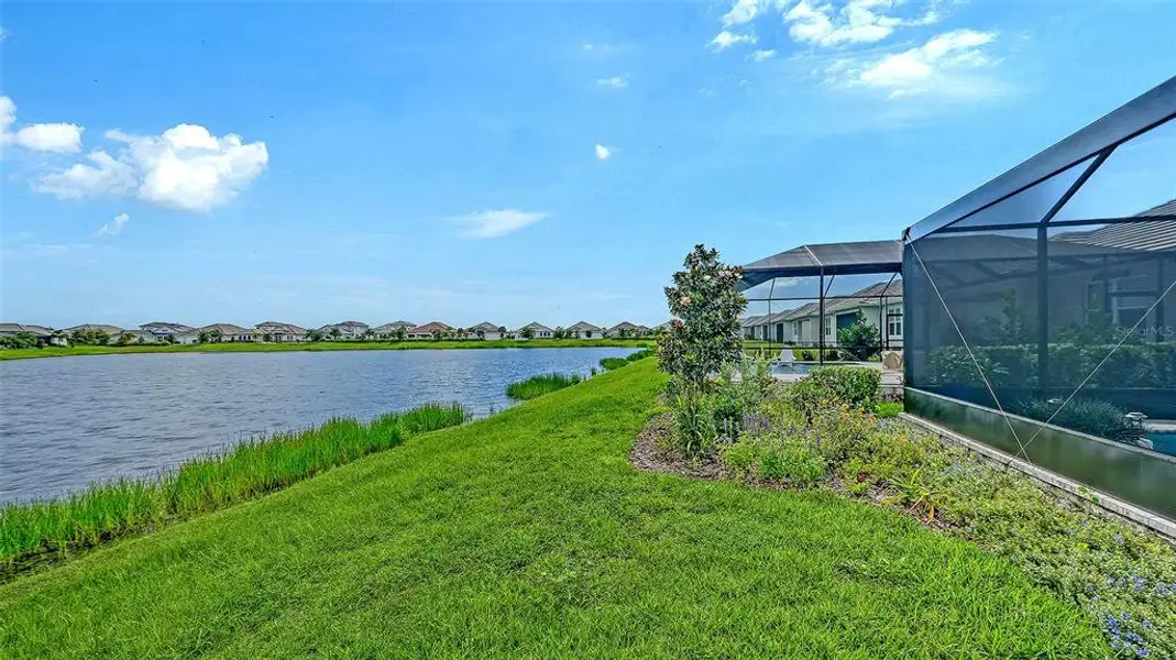 Image 63 of a home in LakeHouse Cove at Waterside. Image 63 of a home in LakeHouse Cove at Waterside.