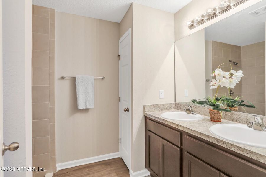 Furnished interior view inside a new home in , Jacksonville (Image 14).
