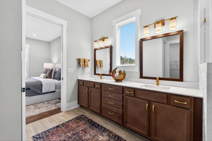 The Parkette Primary Bath