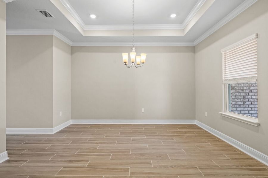Spacious, unfurnished interior of a new home in Lake Merial, Panama City (Image 25). Spacious, unfurnished interior of a new home in Lake Merial, Panama City (Image 25).