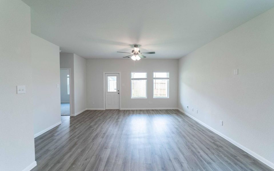 Spacious, unfurnished interior of a new home in Colony at Pinehurst, Pinehurst (Image 13). Spacious, unfurnished interior of a new home in Colony at Pinehurst, Pinehurst (Image 13).