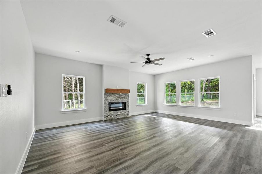 Spacious, unfurnished interior of a new home in , Tool (Image 17). Spacious, unfurnished interior of a new home in , Tool (Image 17).