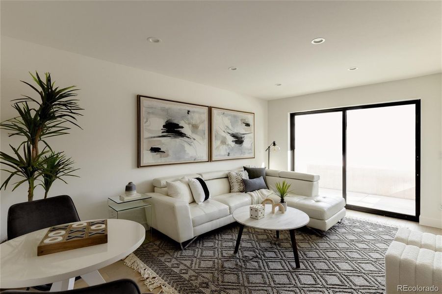 Family / Bonus Room out to Patio