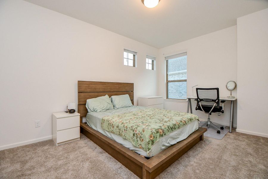 Furnished interior view inside a new home in Harvest Green 45', Richmond (Image 9). Furnished interior view inside a new home in Harvest Green 45', Richmond (Image 9).