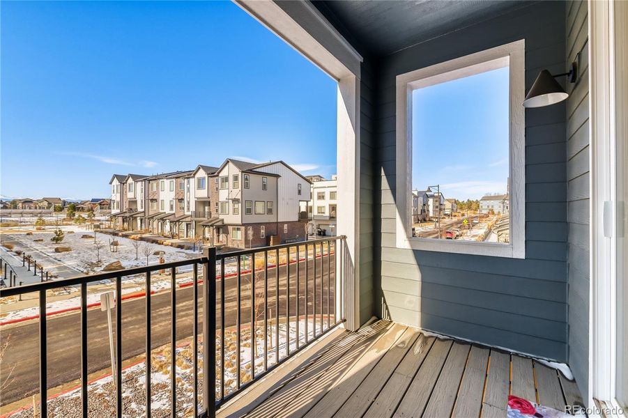 Exterior details and patio area of a home in , Broomfield (Image 3).
