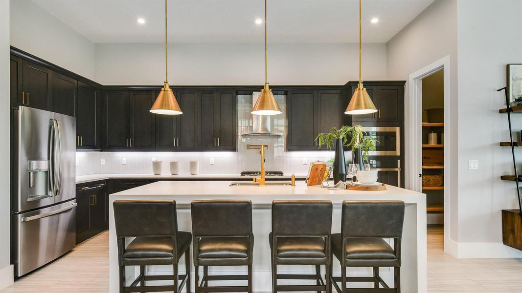 MOS-Madison Model - Island Kitchen 2