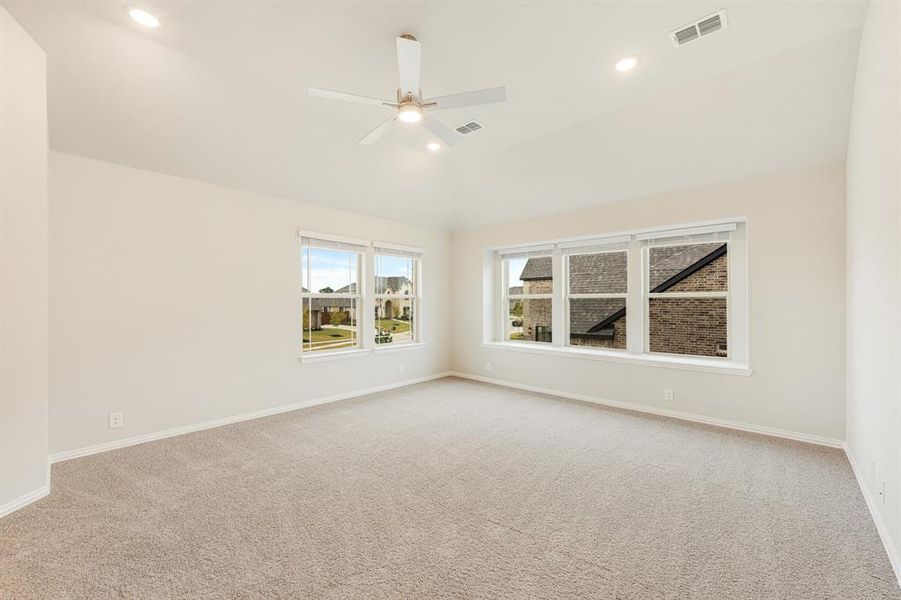 Spacious, unfurnished interior of a new home in Mockingbird Heights Classic 60, Midlothian (Image 17).