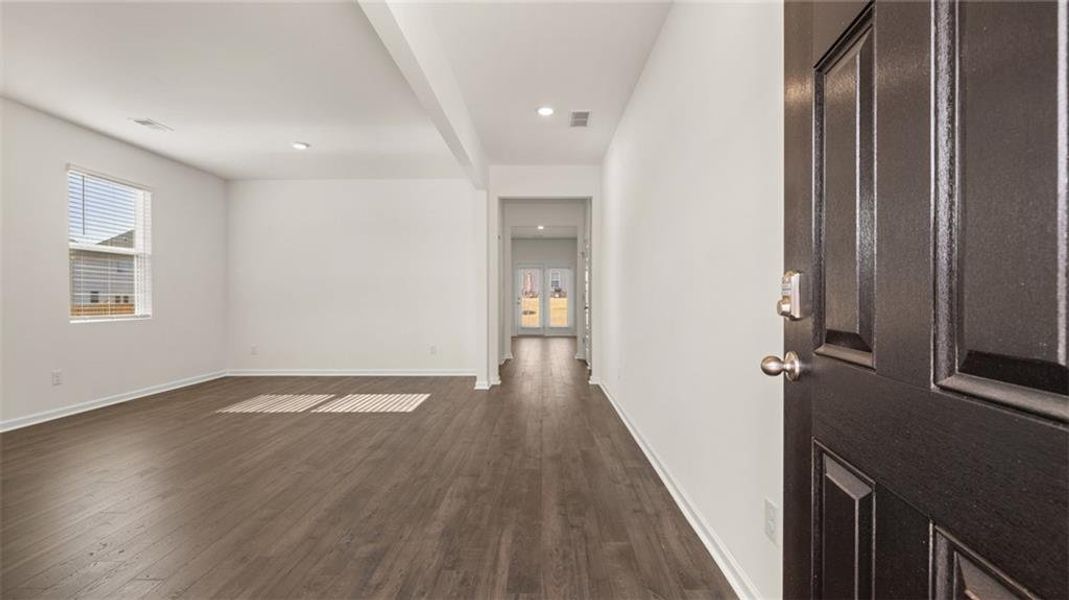 Spacious, unfurnished interior of a new home in The Reserve at Calcutta, Stockbridge (Image 30). Spacious, unfurnished interior of a new home in The Reserve at Calcutta, Stockbridge (Image 30).