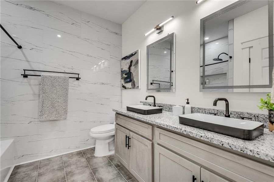 Furnished interior view inside a new home in , Atlanta (Image 12). Furnished interior view inside a new home in , Atlanta (Image 12).