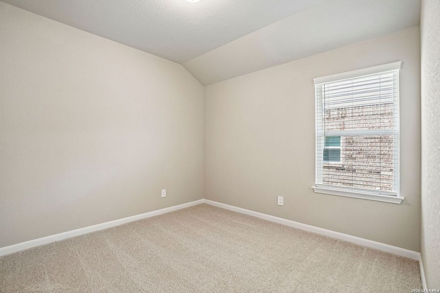 Spacious, unfurnished interior of a new home in Sagebrooke - Premier Series, San Antonio (Image 40).