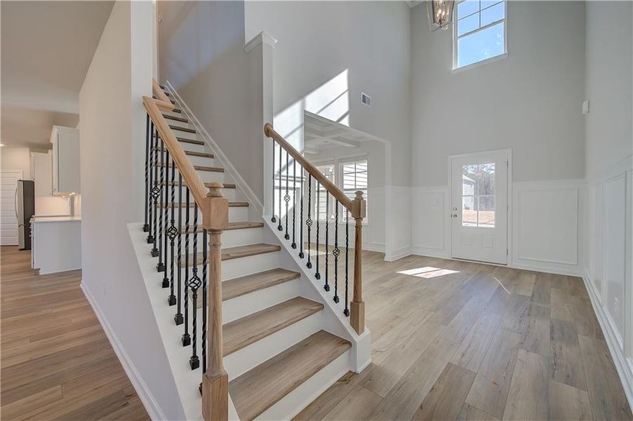 Spacious, unfurnished interior of a new home in Riverbend Overlook, Fayetteville (Image 15).