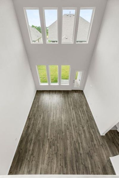 24. 2228 Aspen Chase - Family (5)