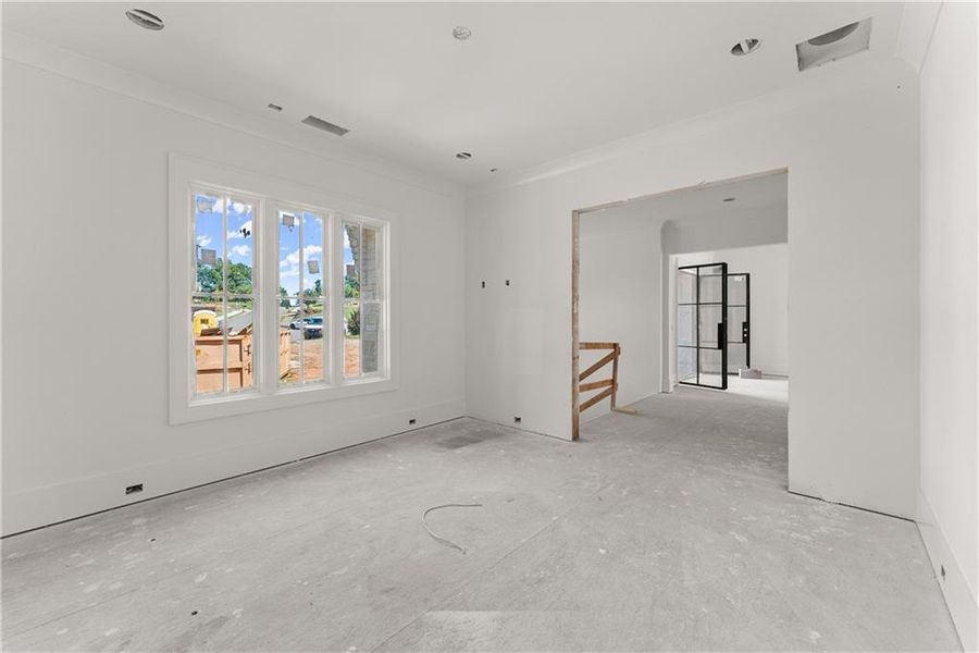 Spacious, unfurnished interior of a new home in , Alpharetta (Image 3).