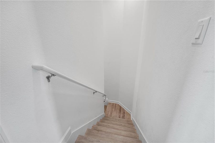 Spacious, unfurnished interior of a new home in , Davenport (Image 21).