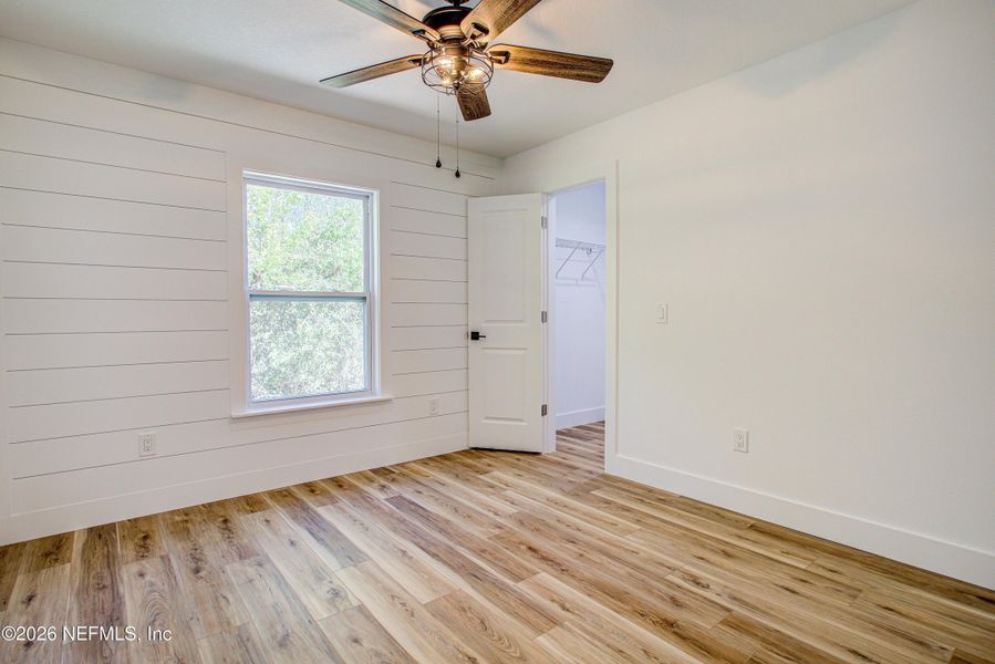 Spacious, unfurnished interior of a new home in , St. Augustine (Image 22).