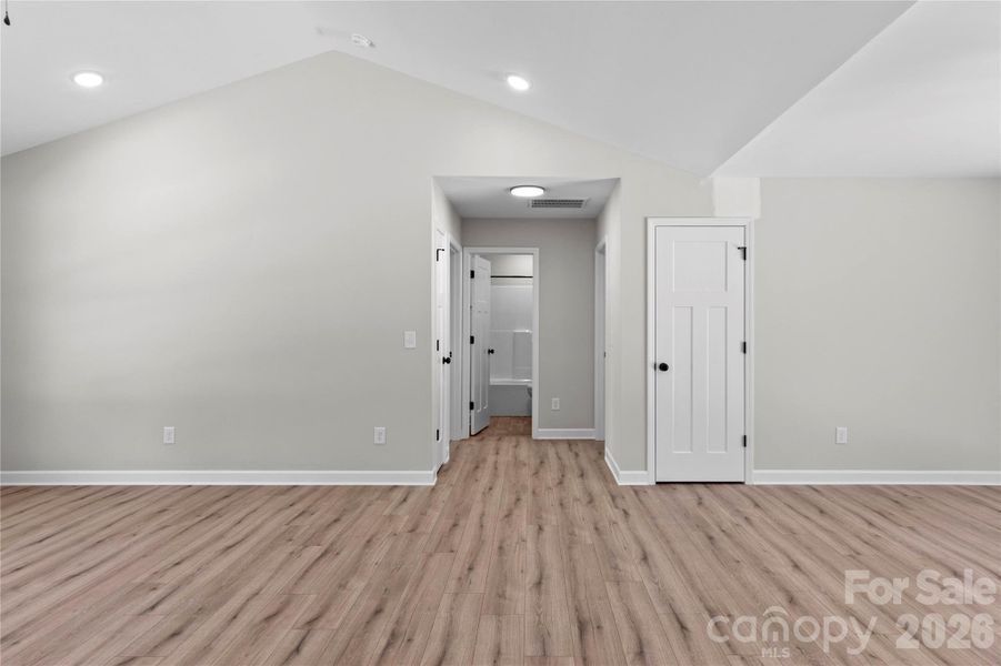 Spacious, unfurnished interior of a new home in , Winston-Salem (Image 25).