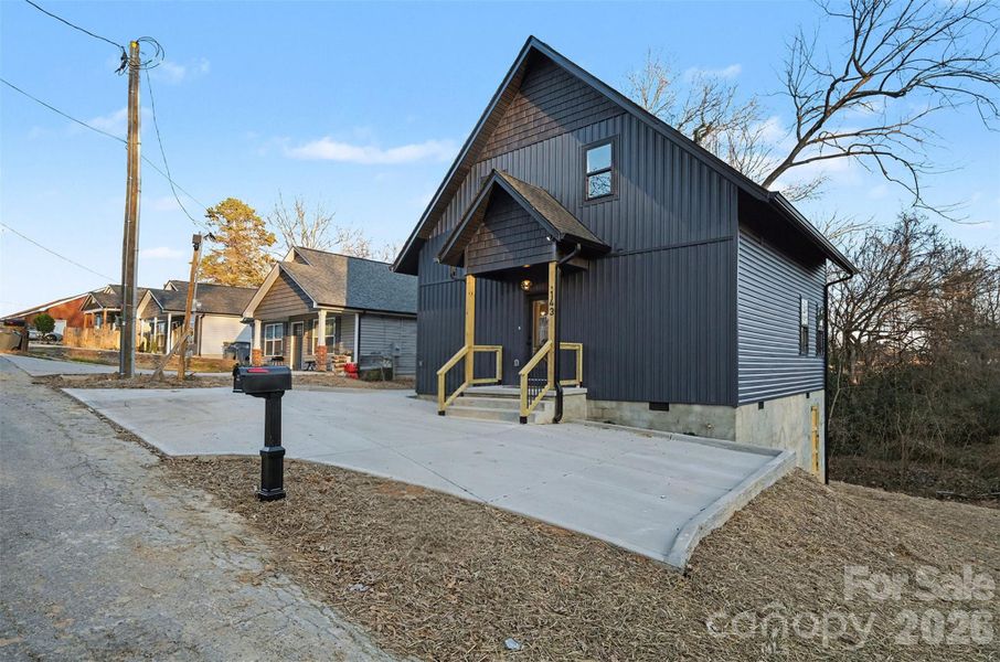 Image 22 of a home in . Image 22 of a home in .