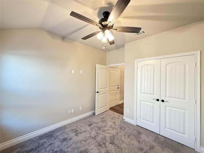 Spacious, unfurnished interior of a new home in , Greenville (Image 13).