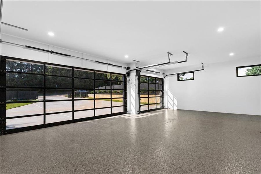 Spacious, unfurnished interior of a new home in , Sugar Hill (Image 93).