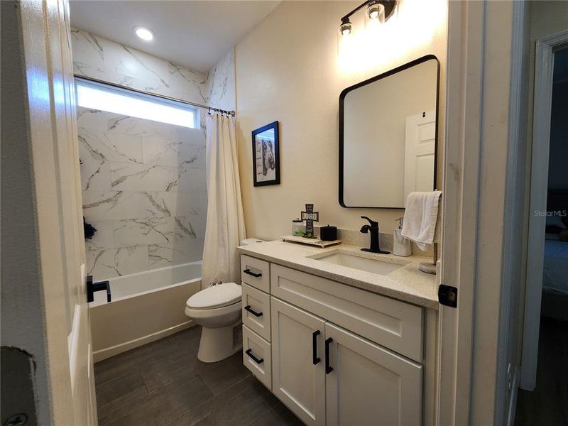 Furnished interior view inside a new home in , Ocala (Image 56).