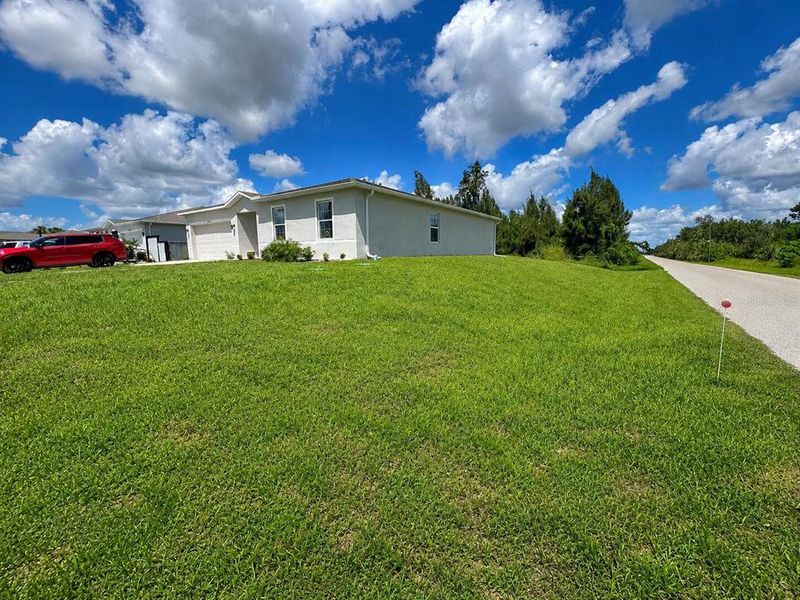 Exterior details and patio area of a home in , Punta Gorda (Image 27).