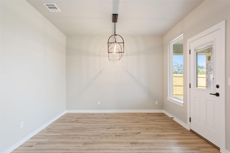 Spacious, unfurnished interior of a new home in , Belton (Image 17).