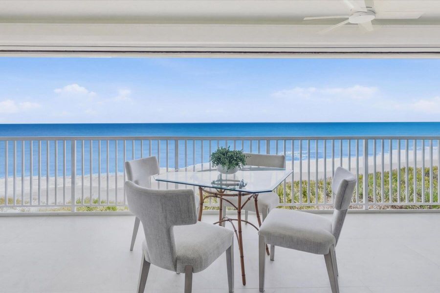 Ocean Balcony Ocean Balcony