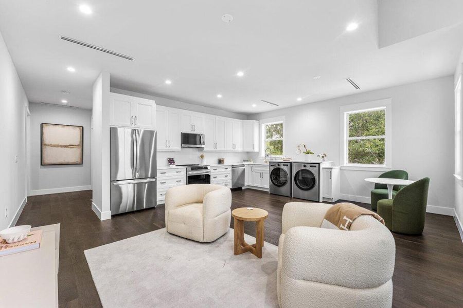 027-11823LakeShorePlace-NorthPalmBeach-F