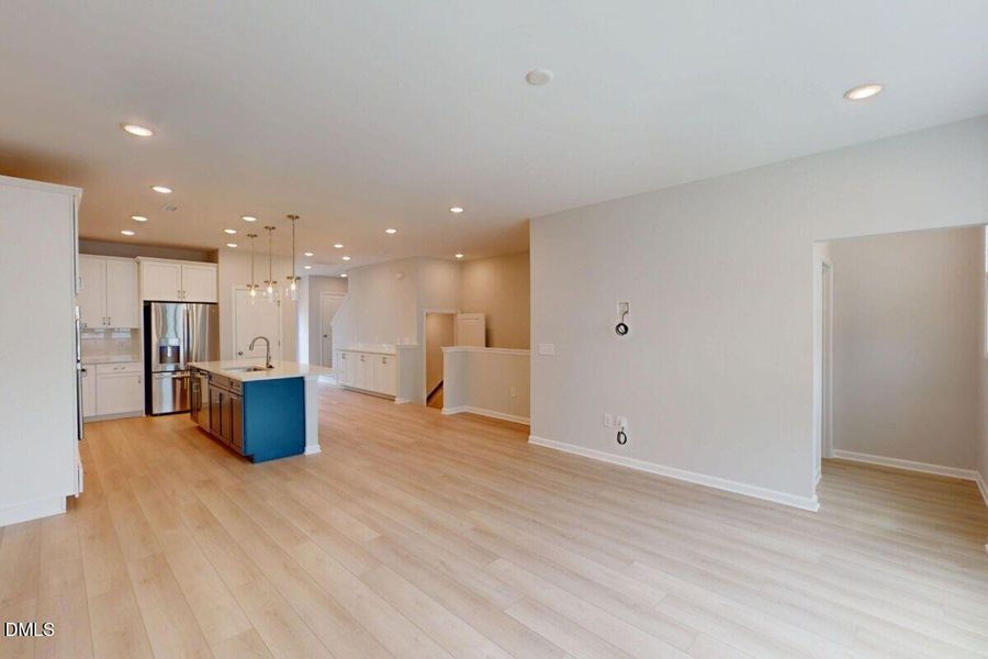 3730108_50034 3730108_50034