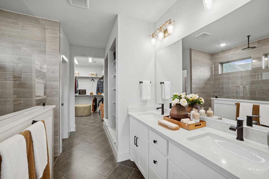 The Landis - Owner's Bath The Landis - Owner's Bath