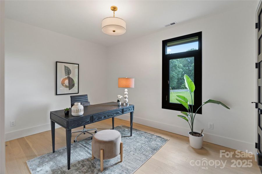 Bonus Room or 4th Bedroom Bonus Room or 4th Bedroom