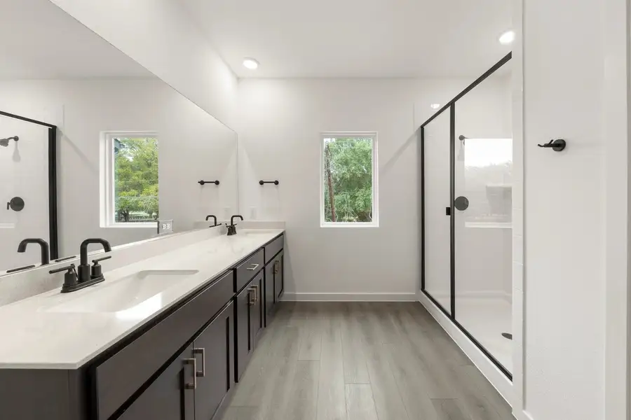 Primary Bathroom Representative Photo featuring the Oxford Collection Primary Bathroom Representative Photo featuring the Oxford Collection
