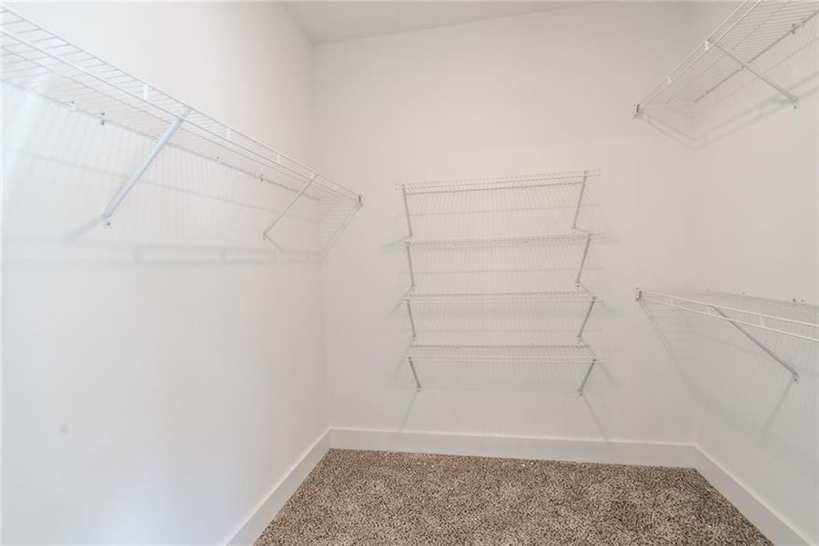 Spacious, unfurnished interior of a new home in , Social Circle (Image 24).