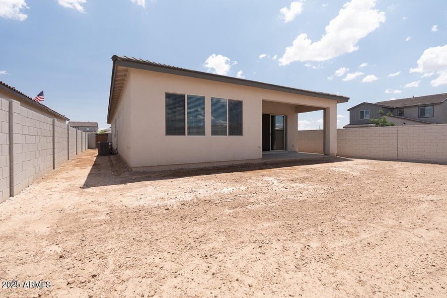 Tri Pointe Terraza 141 - Backyard Exteri Tri Pointe Terraza 141 - Backyard Exteri