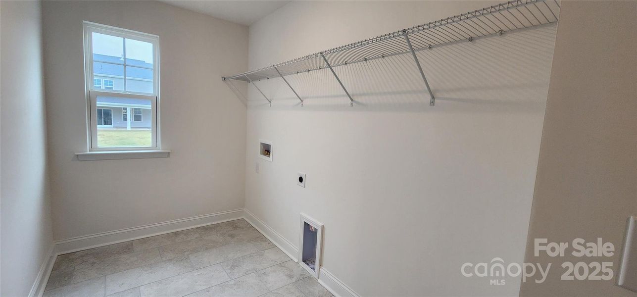 **PHOTO REPRESENTATION ONLY** DESIGN SELECTIONS MAY VARY **PHOTO REPRESENTATION ONLY** DESIGN SELECTIONS MAY VARY