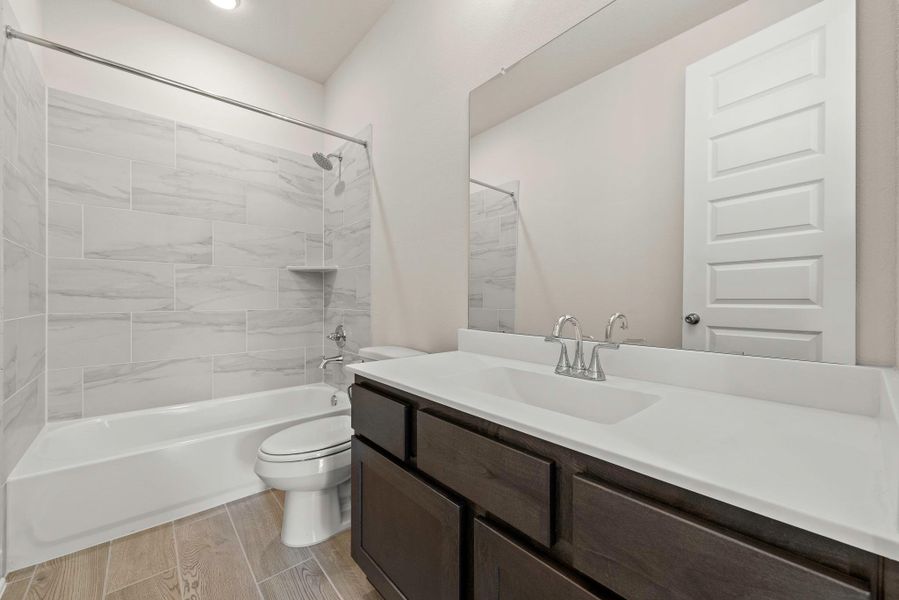 Representative image. Features, specifications, selections and colors may vary. Representative image. Features, specifications, selections and colors may vary.