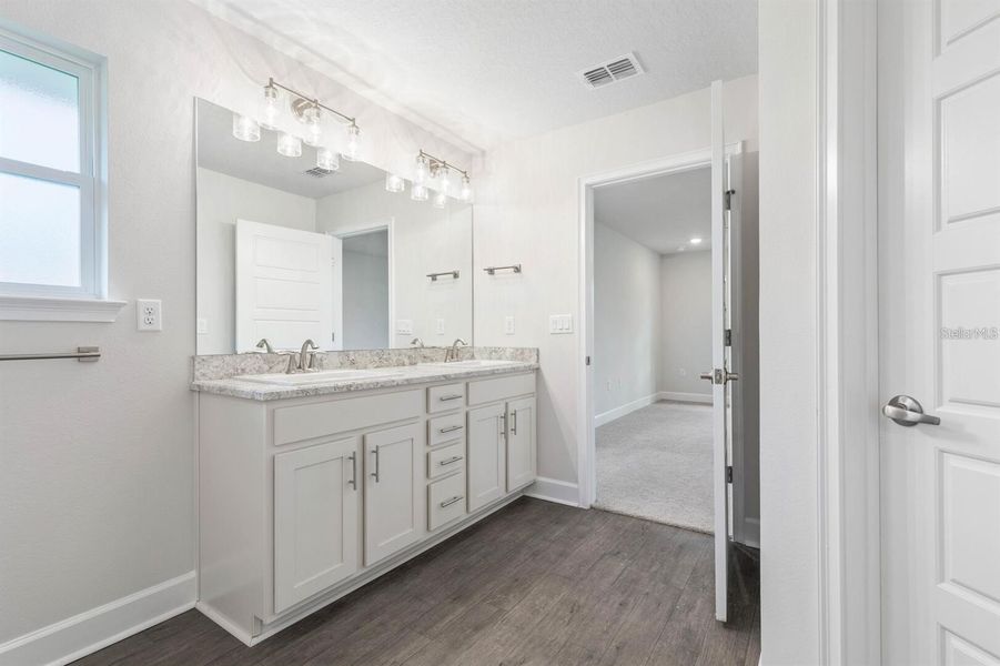 Furnished interior view inside a new home in Palm Coast, Palm Coast (Image 7).