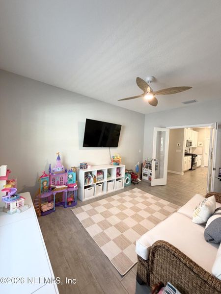 Furnished interior view inside a new home in , Yulee (Image 18).
