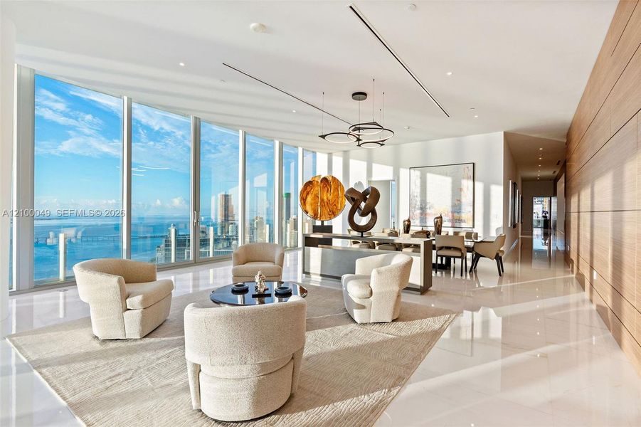 Community amenities in , Miami (Image 39).