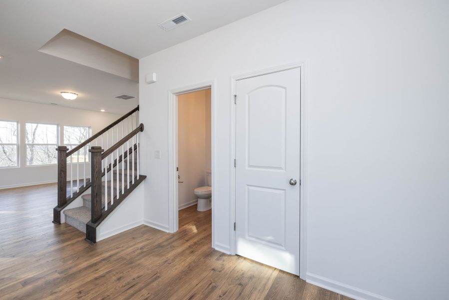 Spacious, unfurnished interior of a new home in Grandview, Albemarle (Image 14).