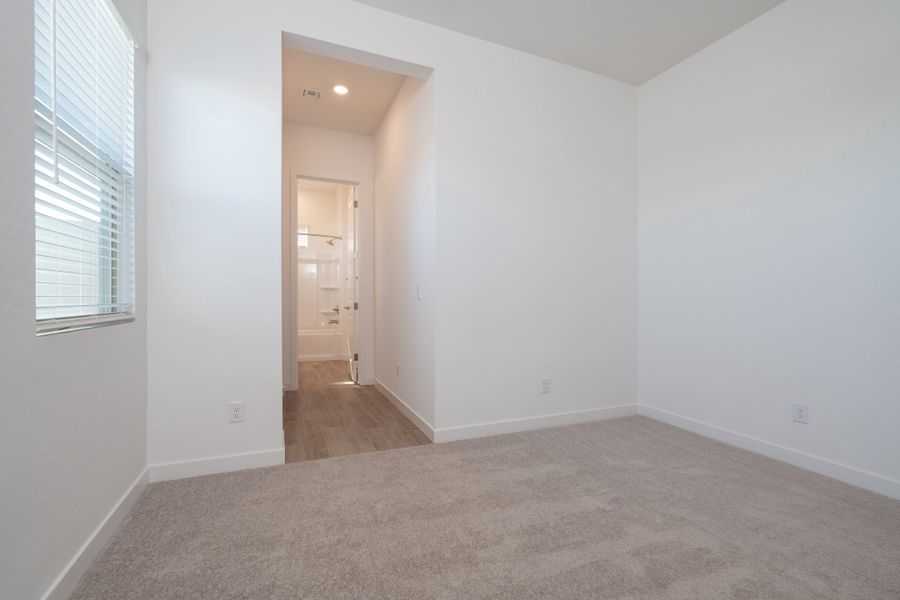 Spacious, unfurnished interior of a new home in Abel Ranch, Goodyear (Image 14). Spacious, unfurnished interior of a new home in Abel Ranch, Goodyear (Image 14).