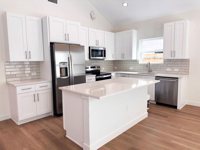 Furnished interior view inside a new home in , Lockhart (Image 4).