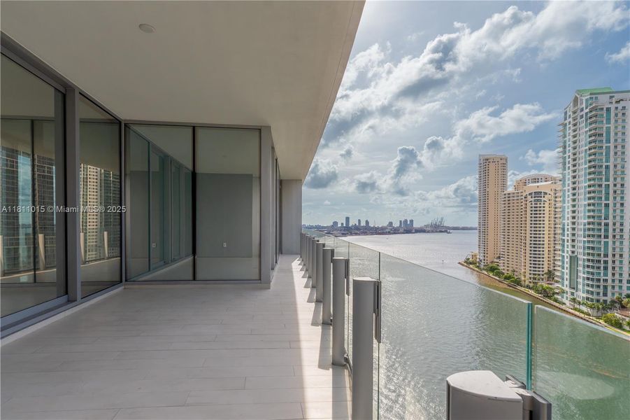 Image 28 of a home in Aston Martin Residences.