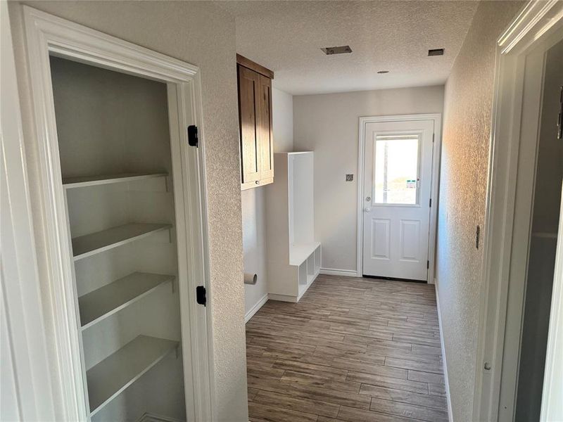 Spacious, unfurnished interior of a new home in , Springtown (Image 1).