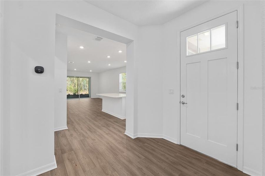 Spacious, unfurnished interior of a new home in , Ocala (Image 41).